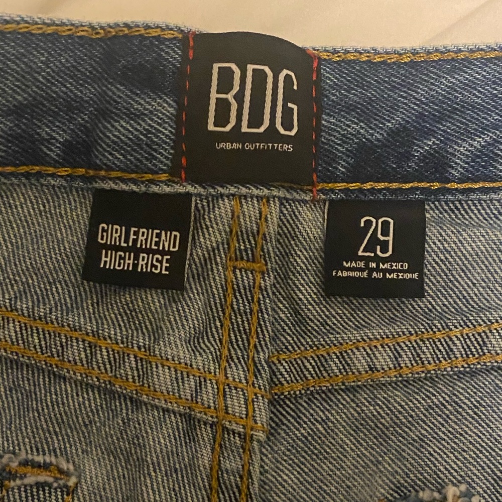 BDG Girlfriend High Rise Shorts - Picture 9 of 12